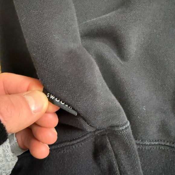 Nike Crewneck Sweatshirt - Picture 5 of 5